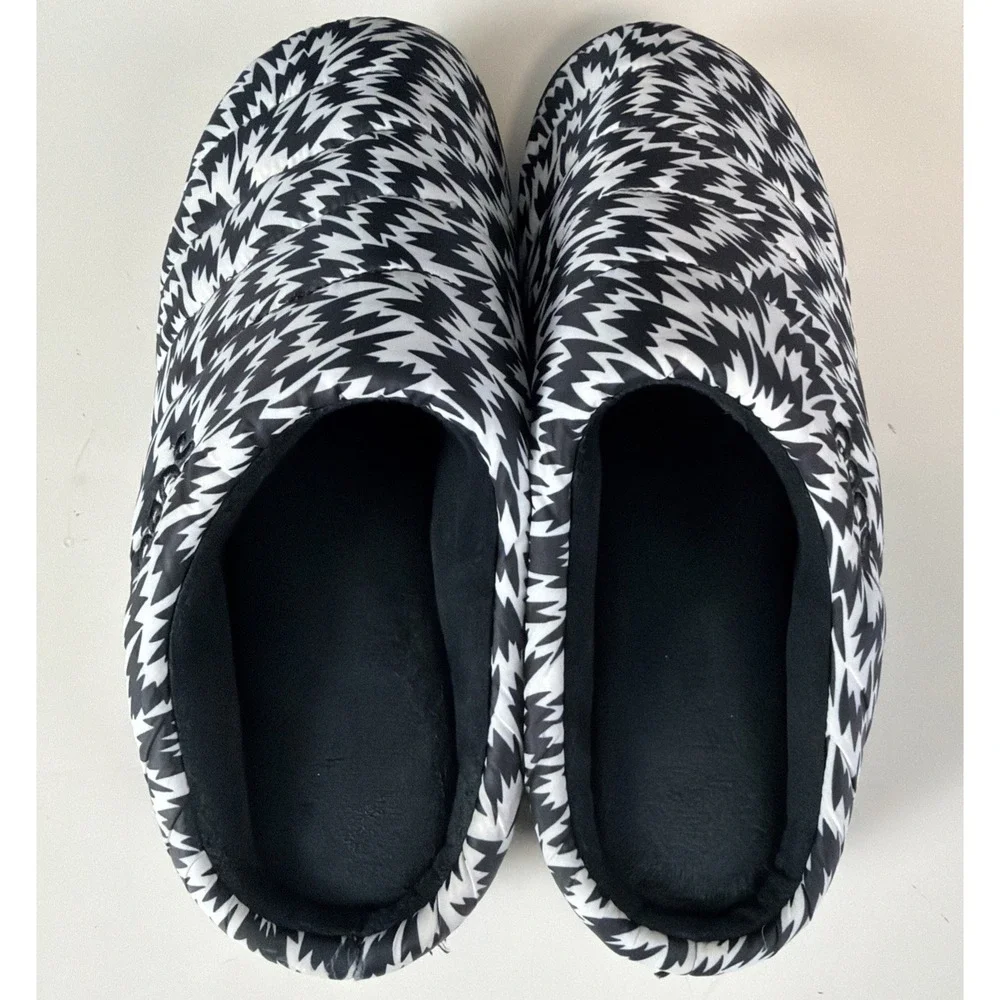 SUBU x Eley Kishimoto Flash Winter Slippers Black White Lightning Puffer Sz 1(9)